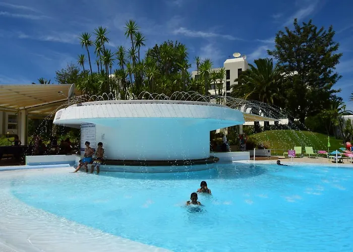 Marachique 아파트 알보르